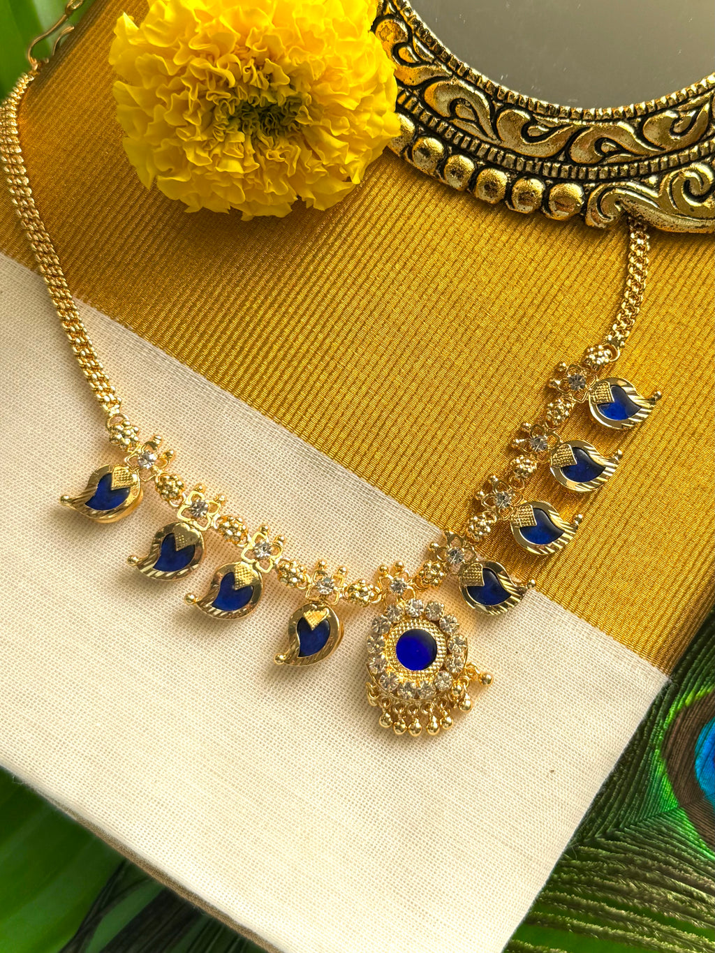 Manga maala Blue 4x4 Gold plated