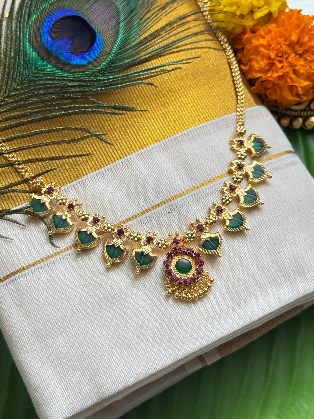 Palakka maala Green 5x5 Gold plated