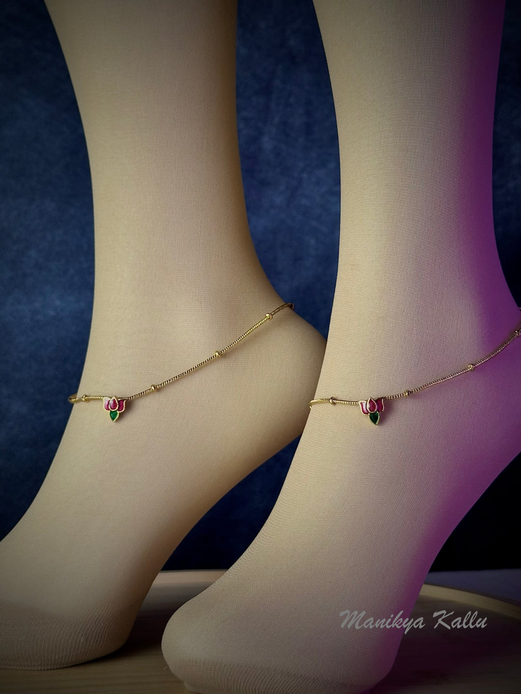Lotus anklet