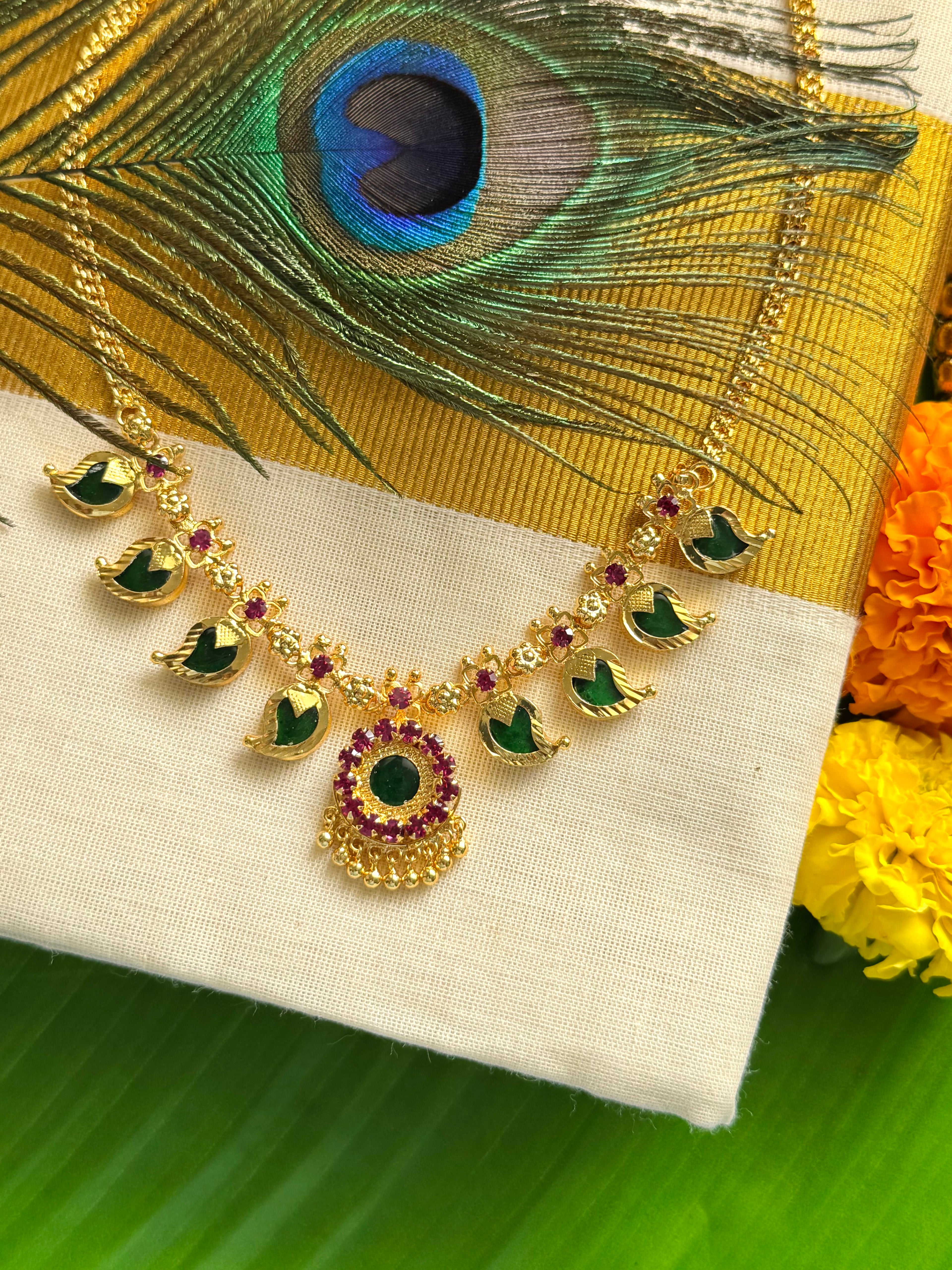 Manga Maala Green 4x4 Gold plated