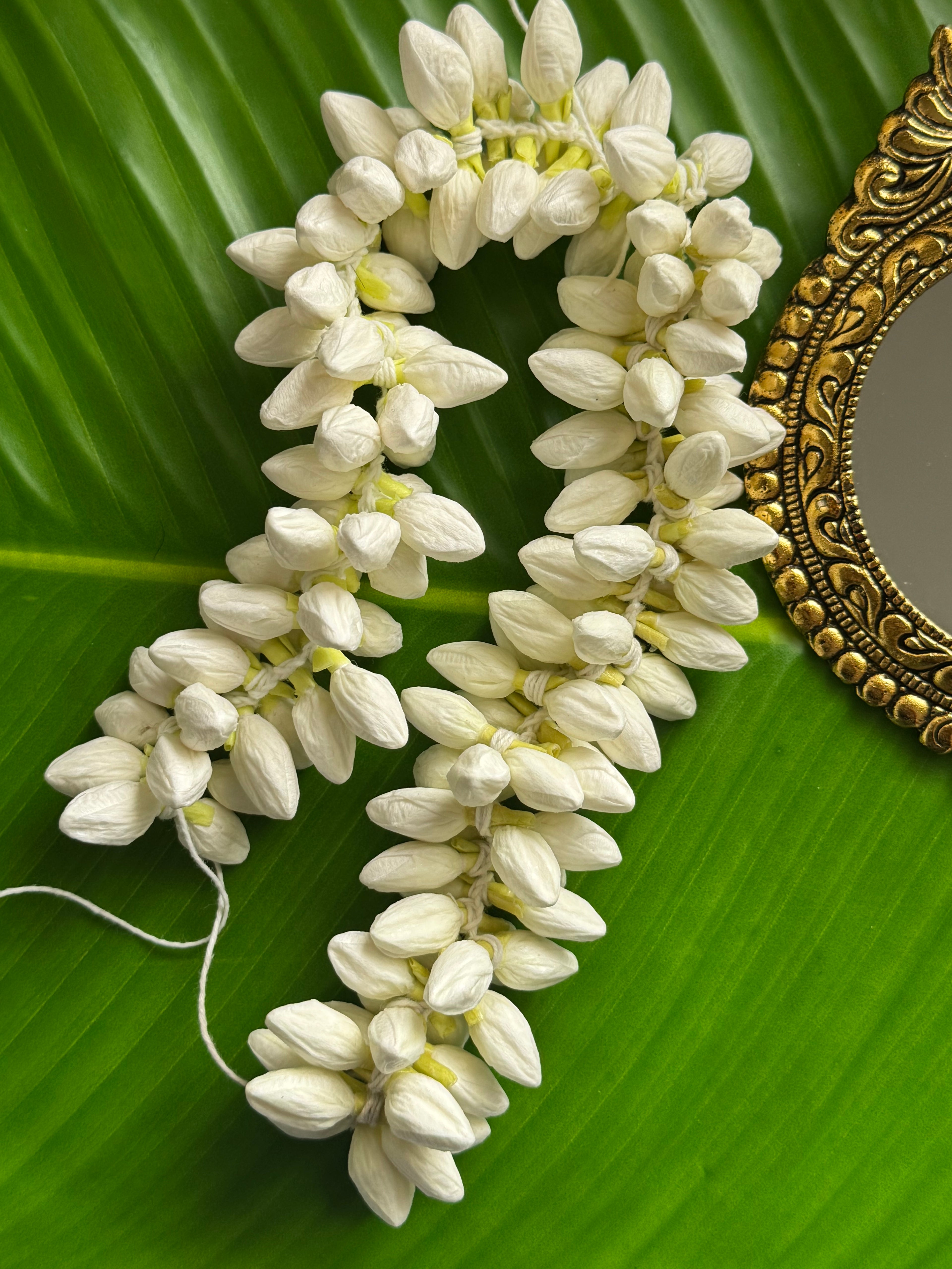 Jasmine bud artificial garland (1 Muzham)