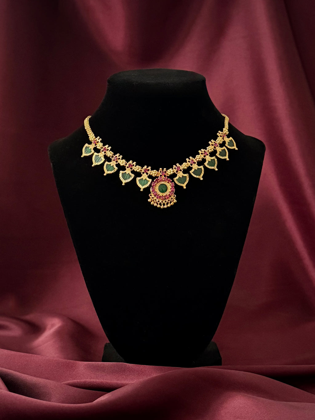 Palakka maala Green 5x5 Gold plated