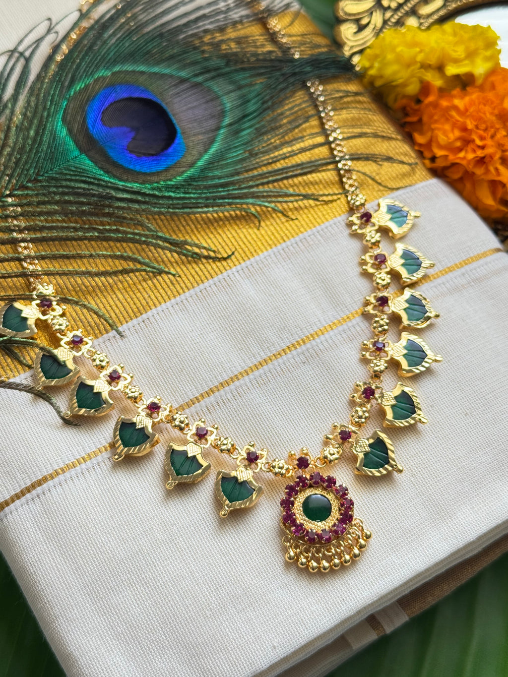 Palakka Maala Green 6x6 Gold plated