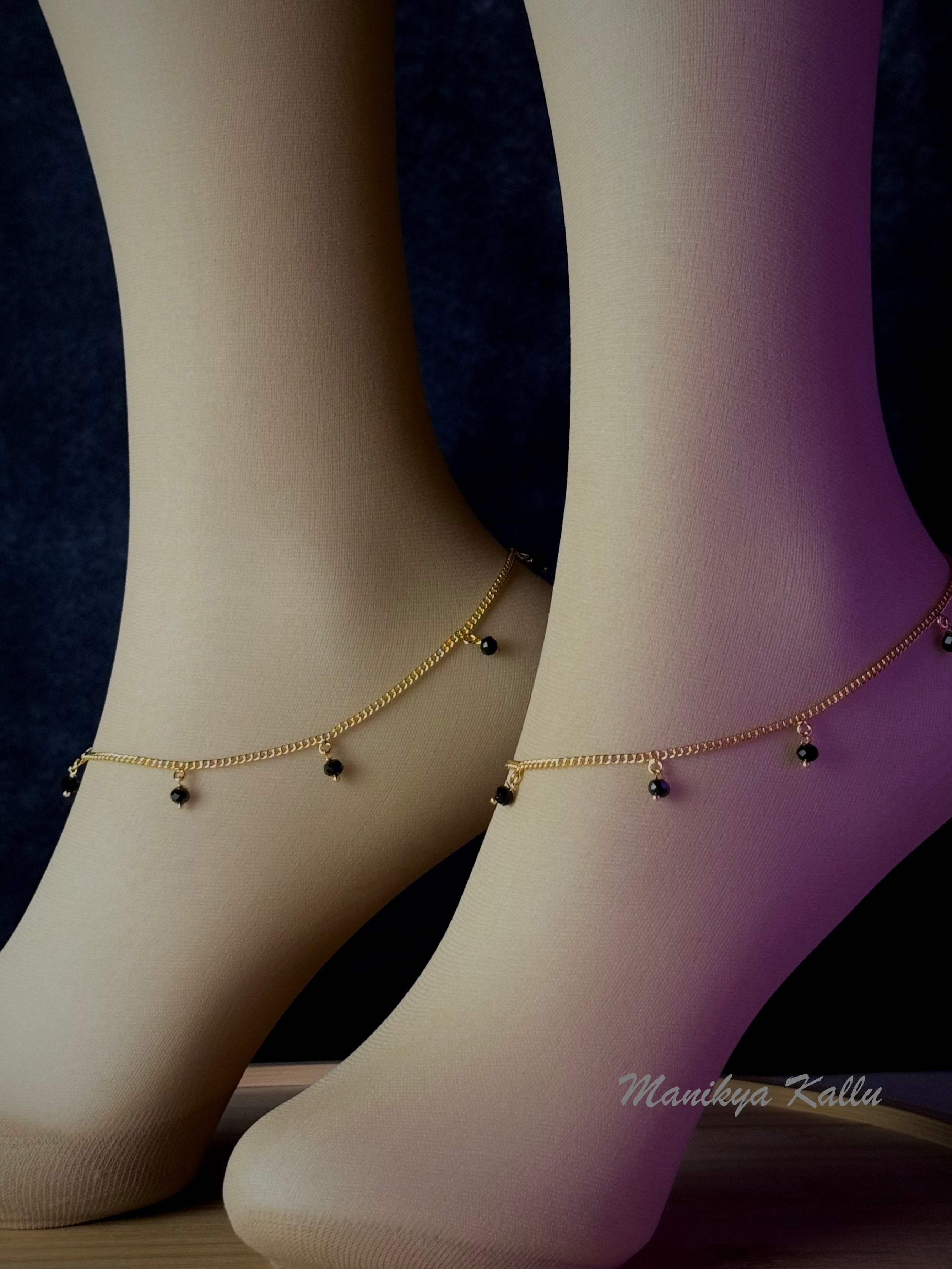 Black hanging crystal stone anklets