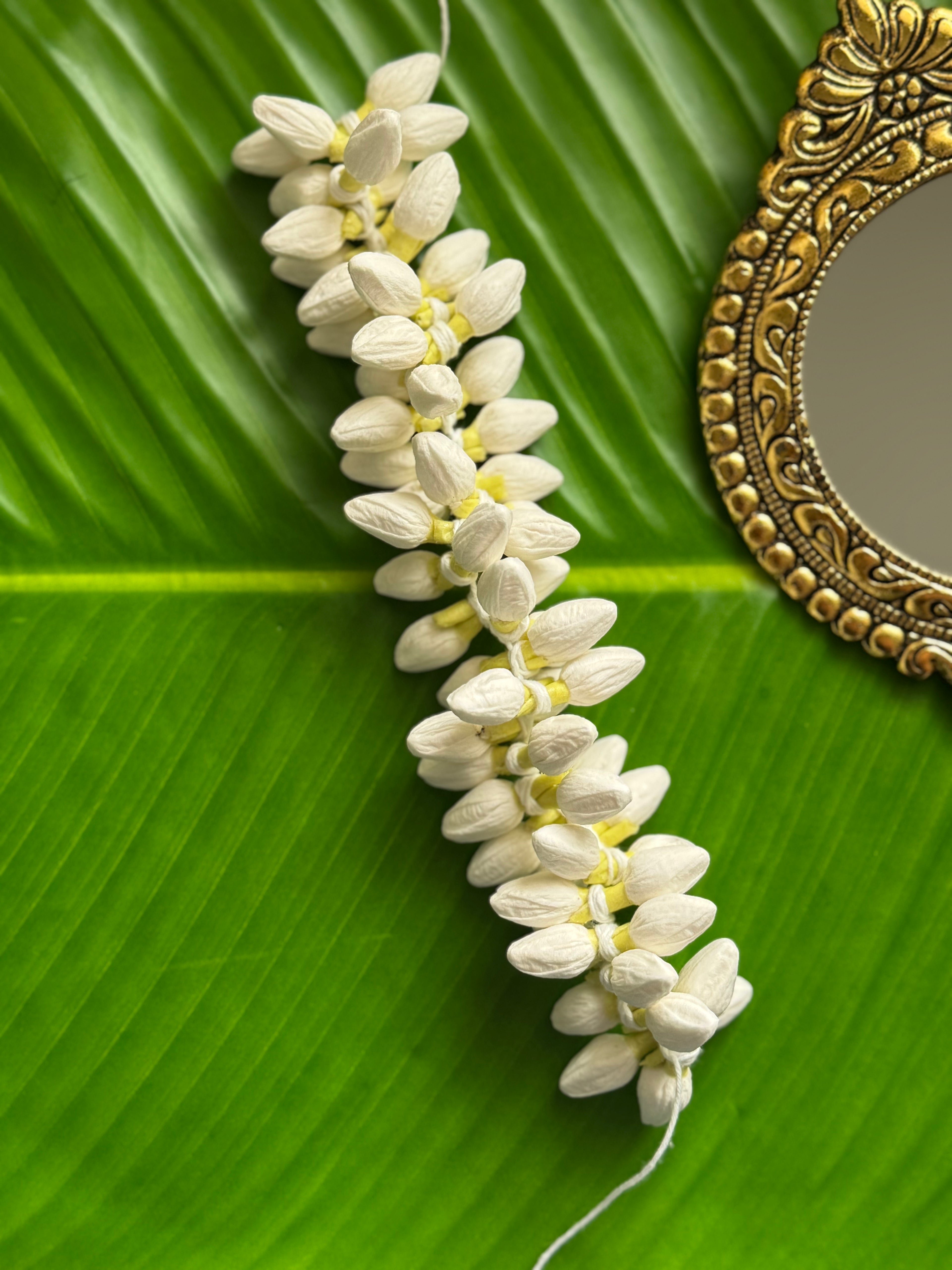 Jasmine bud artificial garland (1/2 muzham)