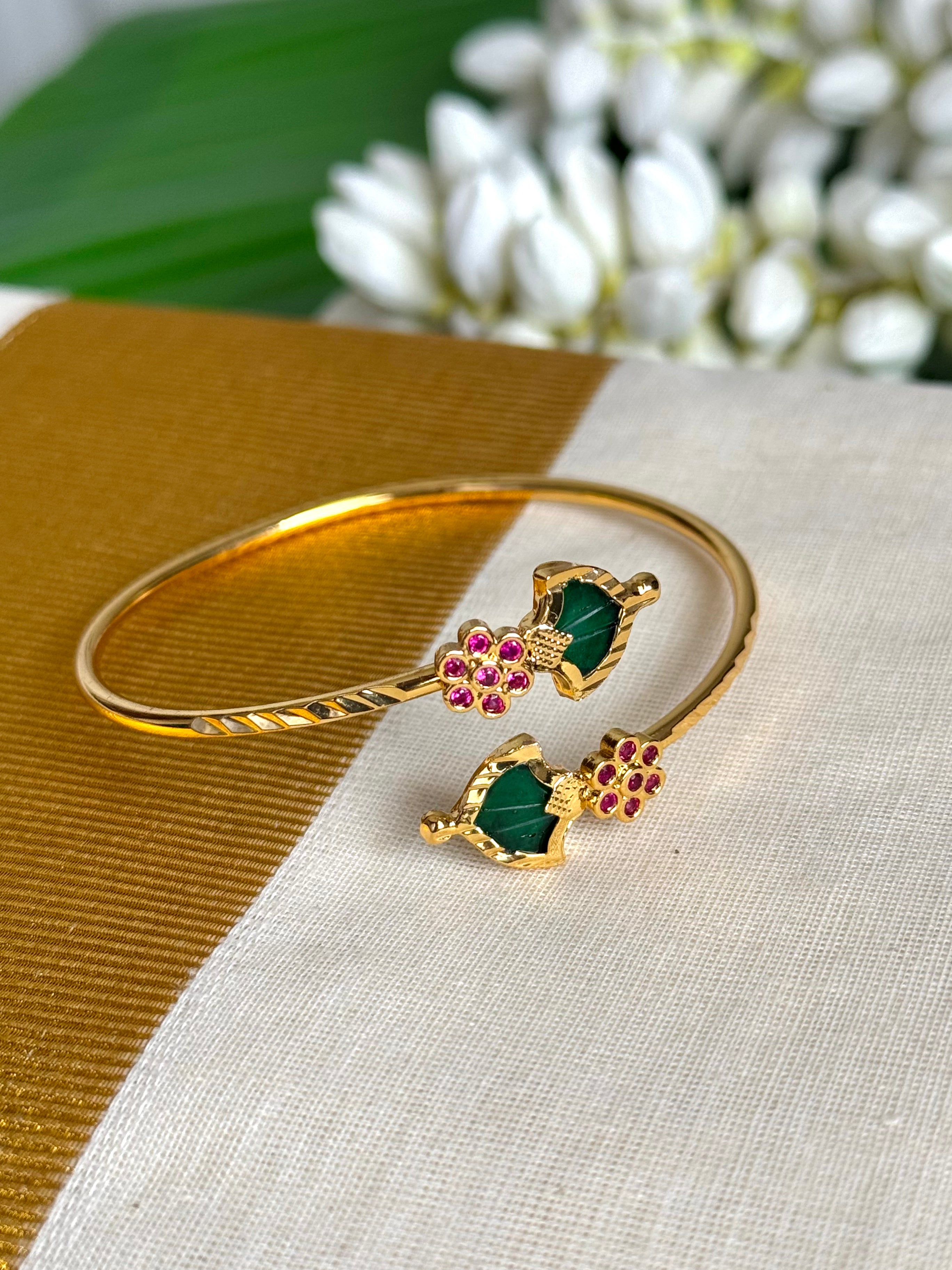 Palakka Adjustable Bangle