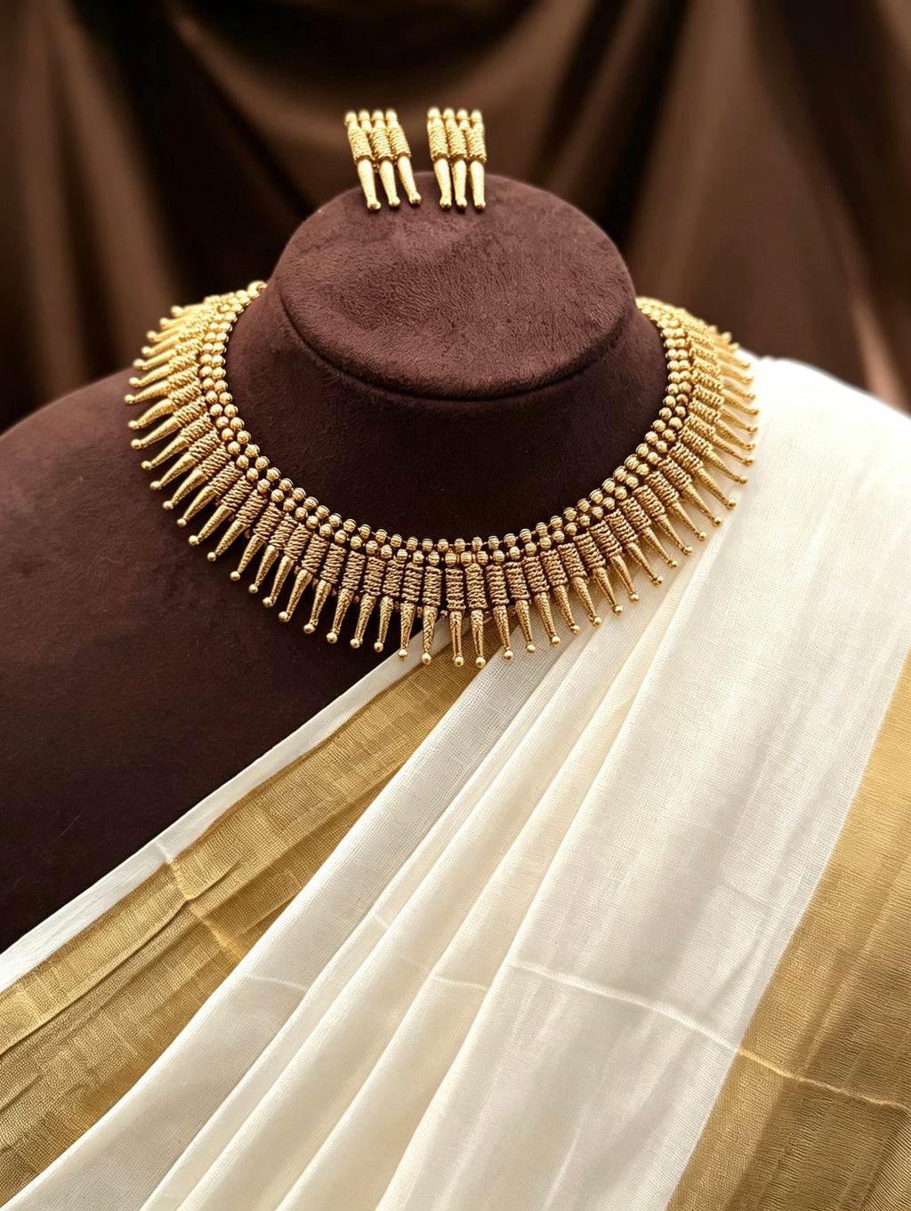Traditional Mullamottu mala necklace set