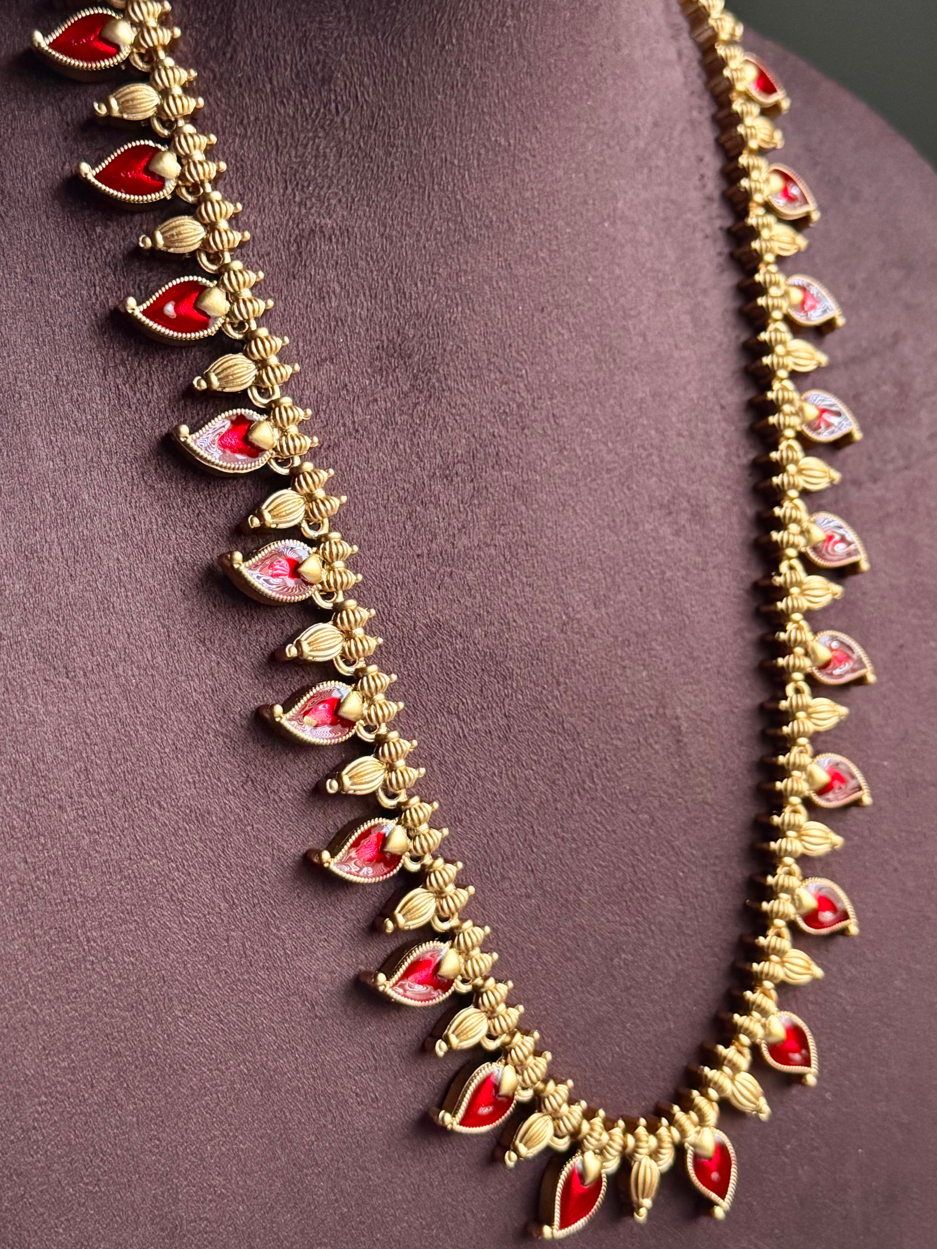 Red Mango Haram - Necklace Set