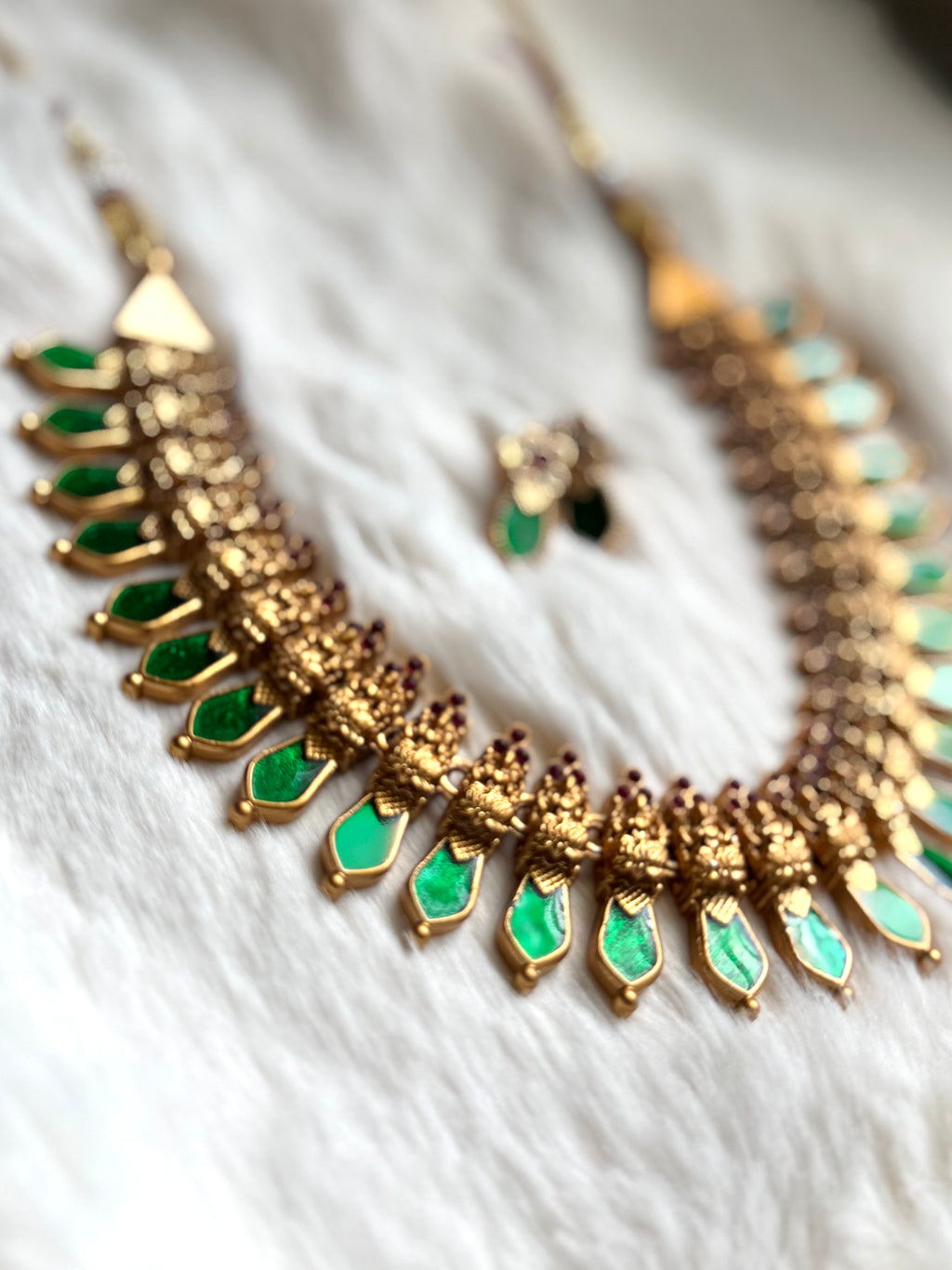 Green Nagapadam Antique Necklace set