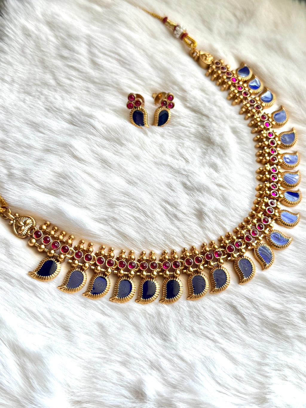Blue Mango Antique Gold Necklace Set