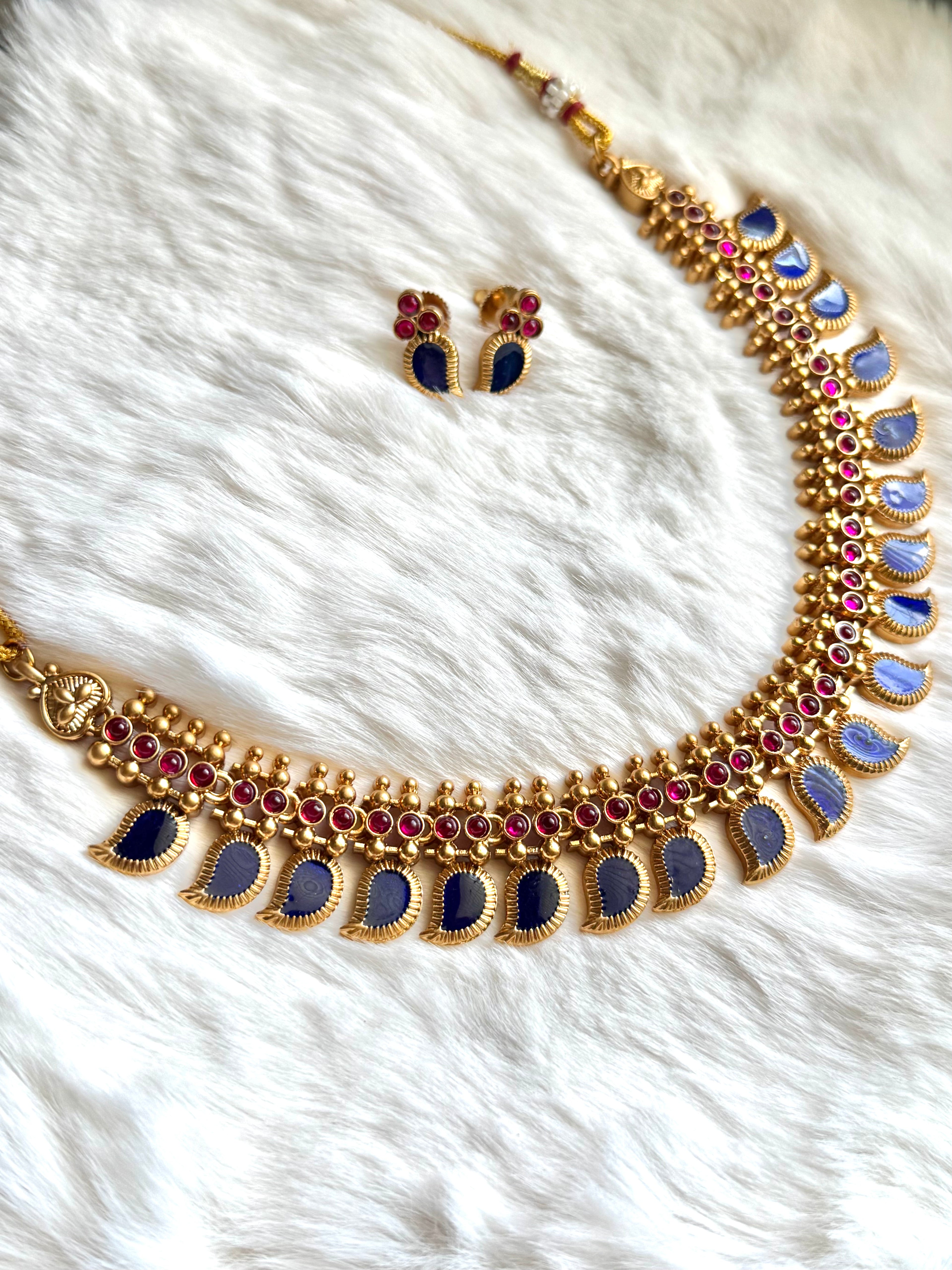 Blue Mango Antique Gold Necklace Set