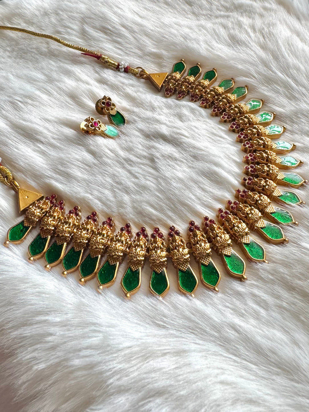 Green Nagapadam Antique Necklace set