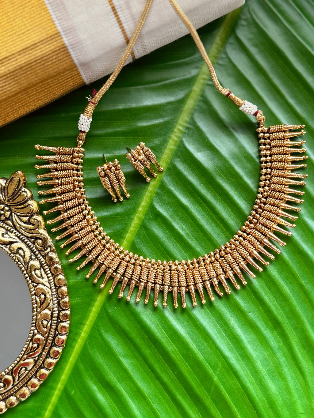 Traditional Mullamottu mala necklace set