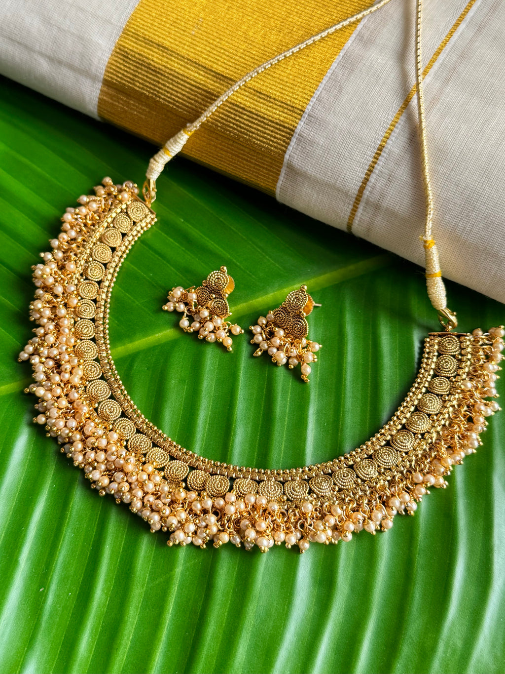 Necklace set